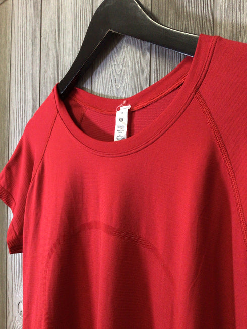lululemon Swiftly Tech T-shirt Size 14
